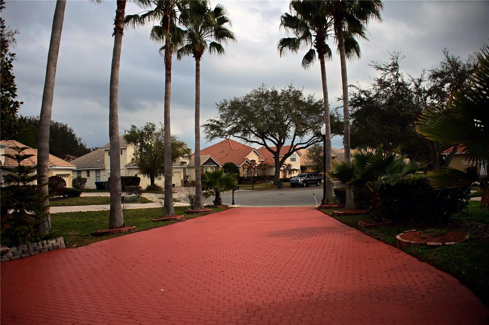 8800 Oak Landings Court, FL
