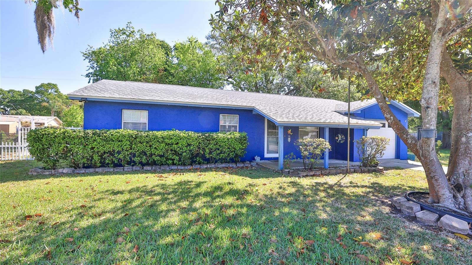 1915 Umbrella Tree Drive, FL