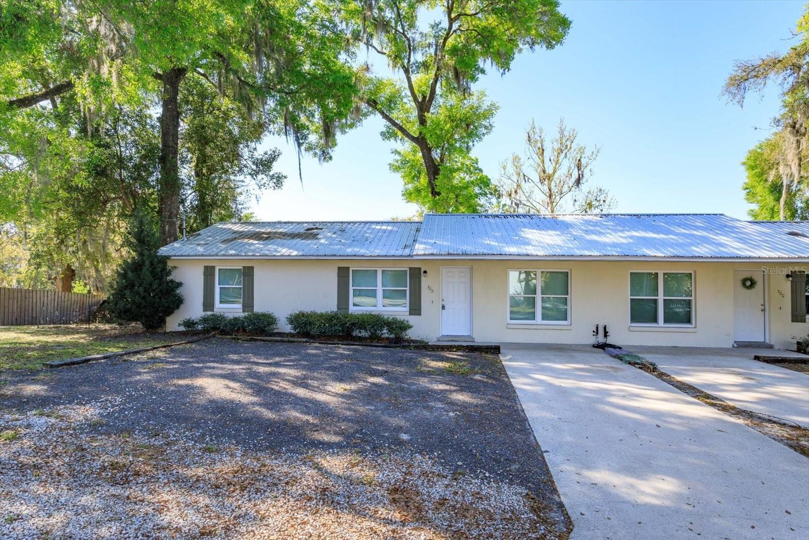 302 Ballard Avenue, FL