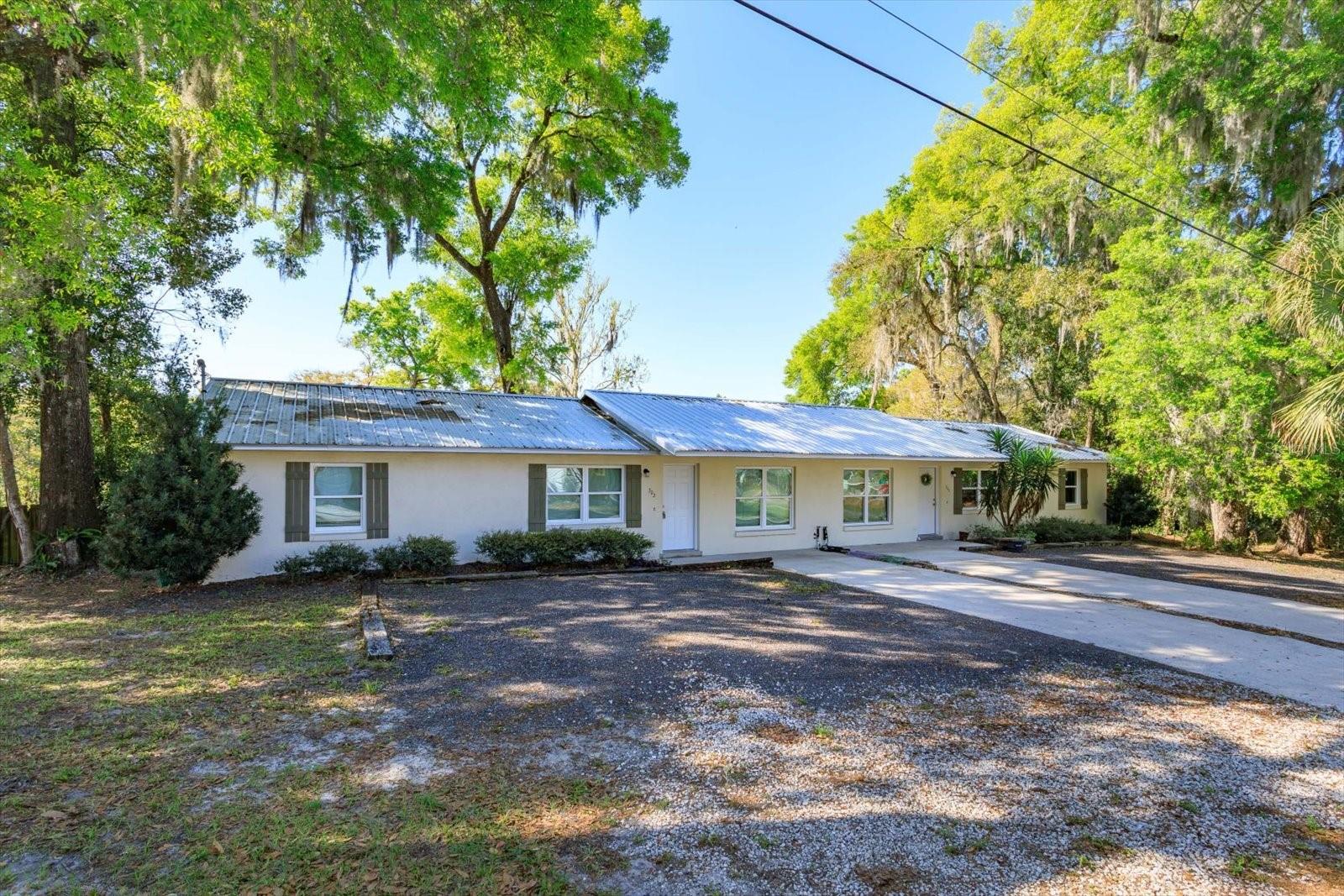 302 Ballard Avenue, FL