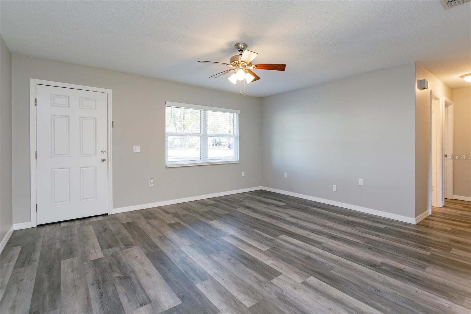 302 Ballard Avenue, FL