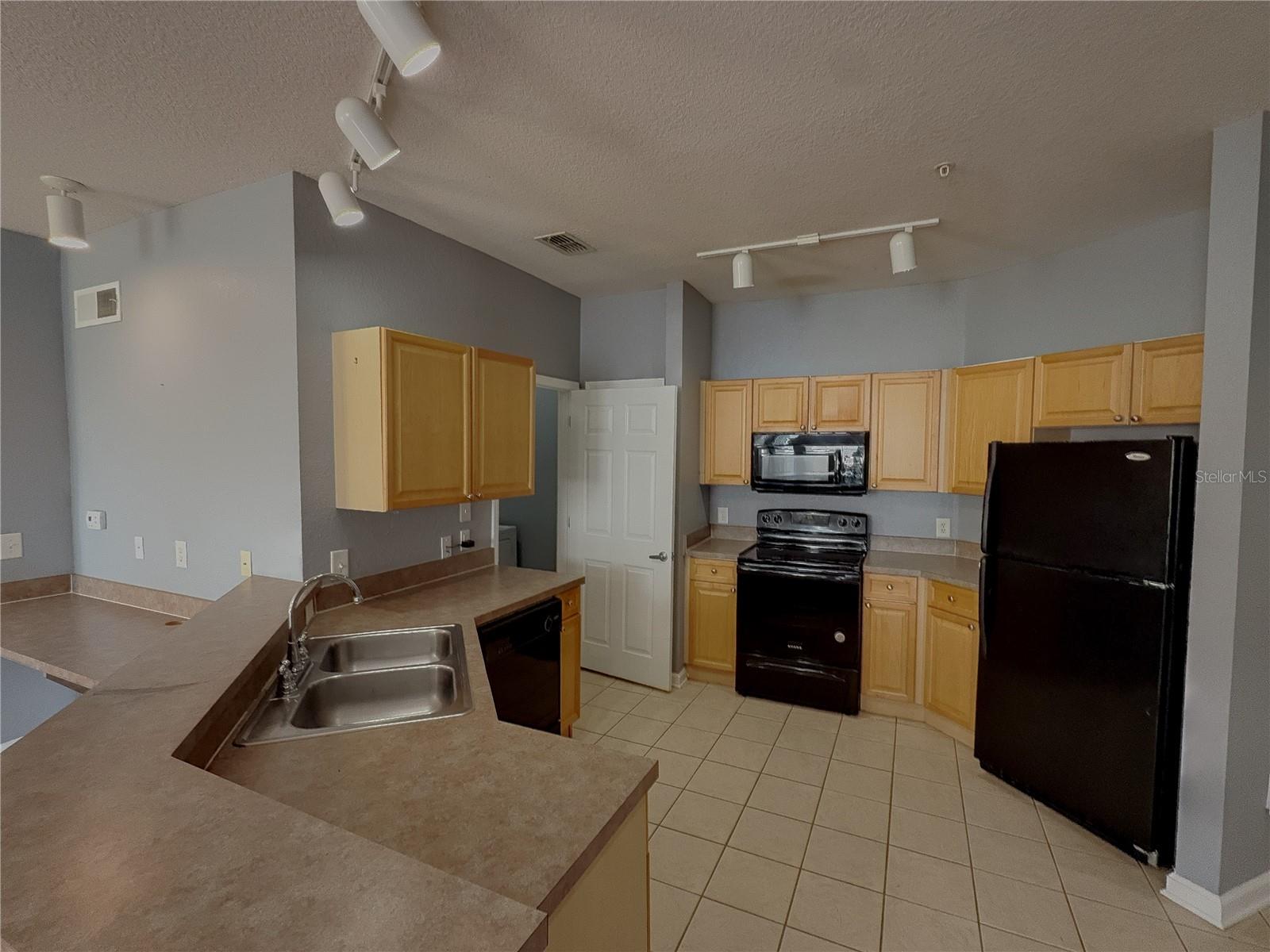 204 Terrace Ridge Circle, FL