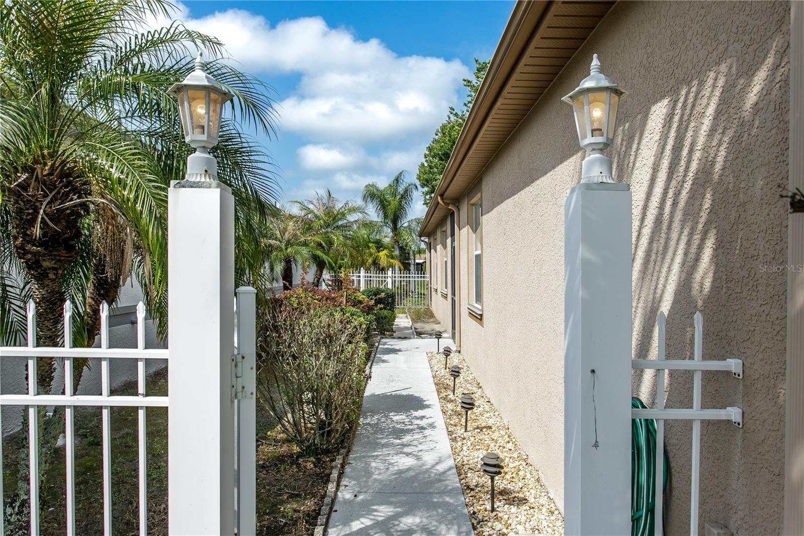 8415 Tarocco Court, FL
