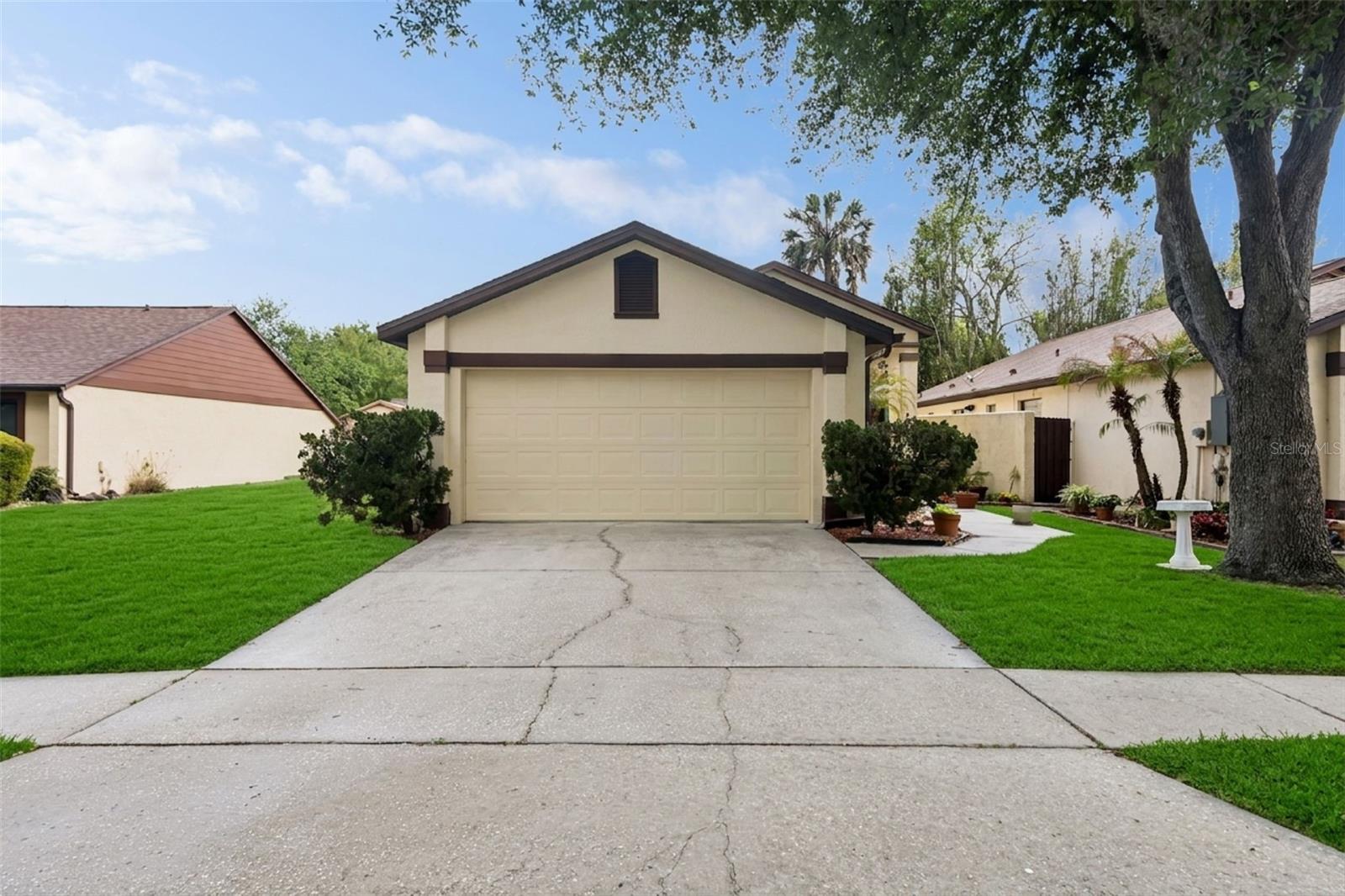 145 Thornberry Drive, FL