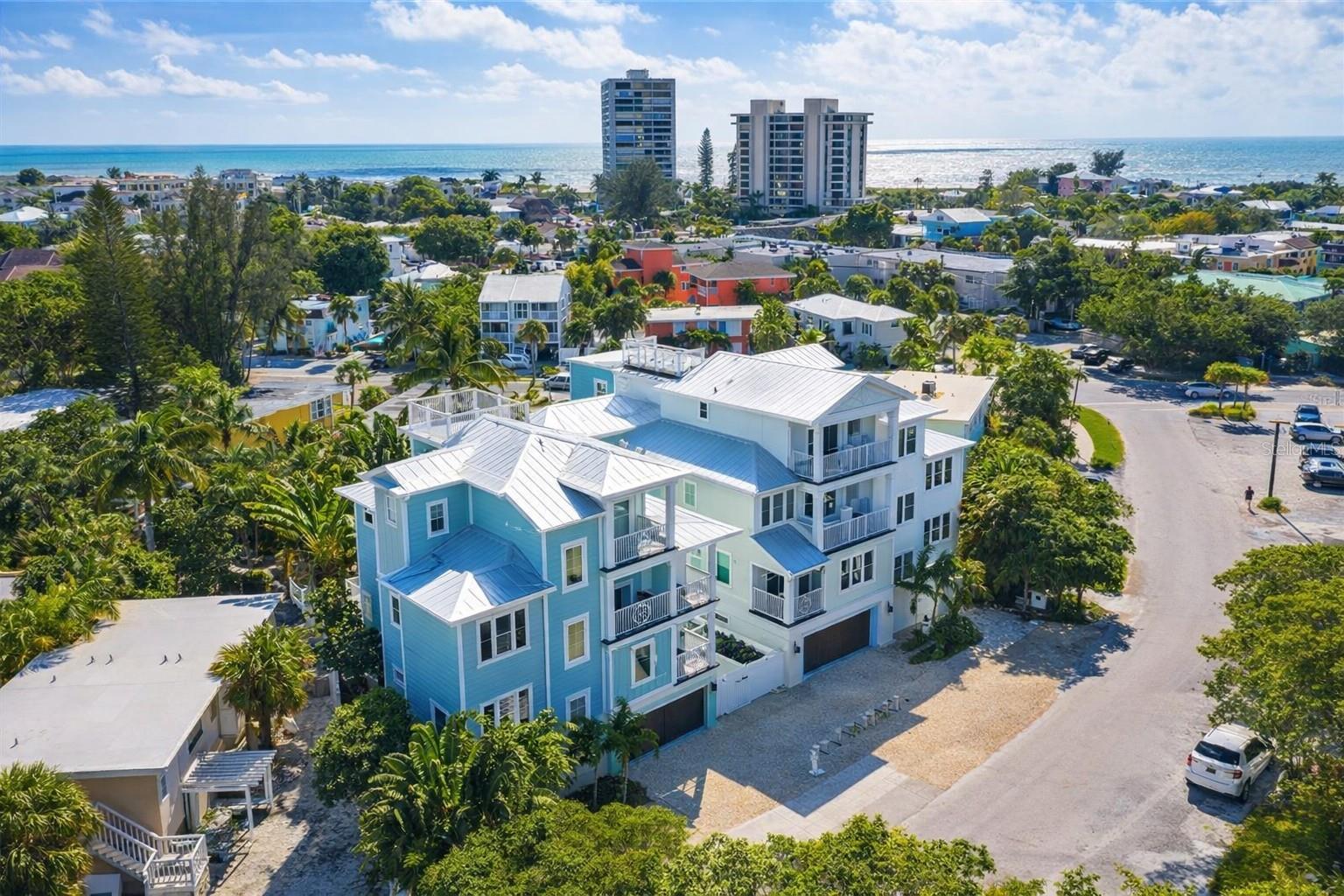 332 Avenida De Mayo, FL