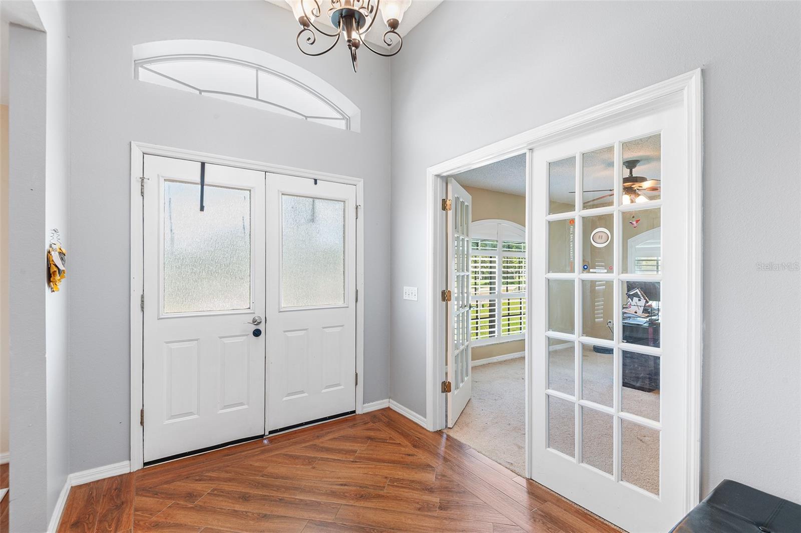 2861 Pond View Drive, FL