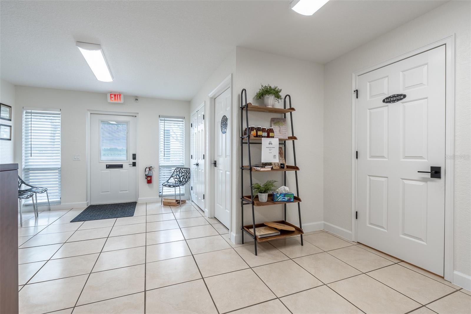 1720 Cr-484 E, FL
