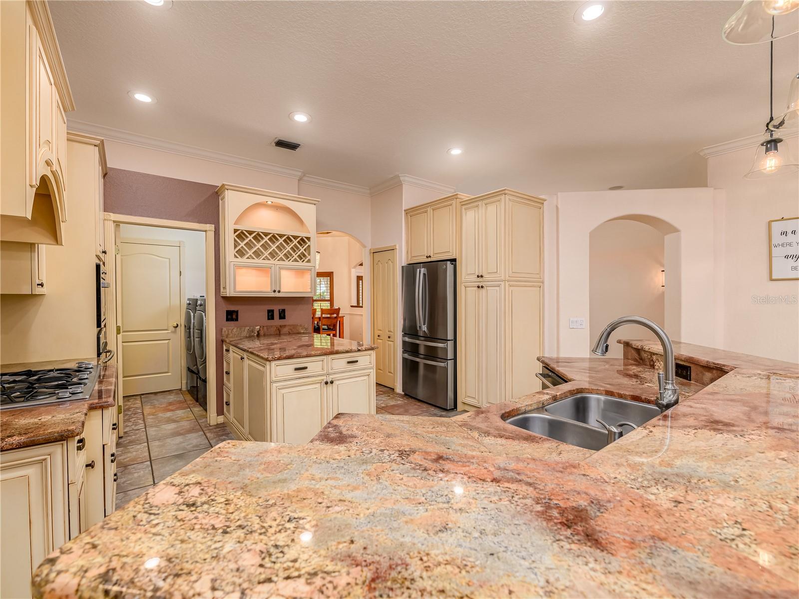 7218 Yardley Way, FL