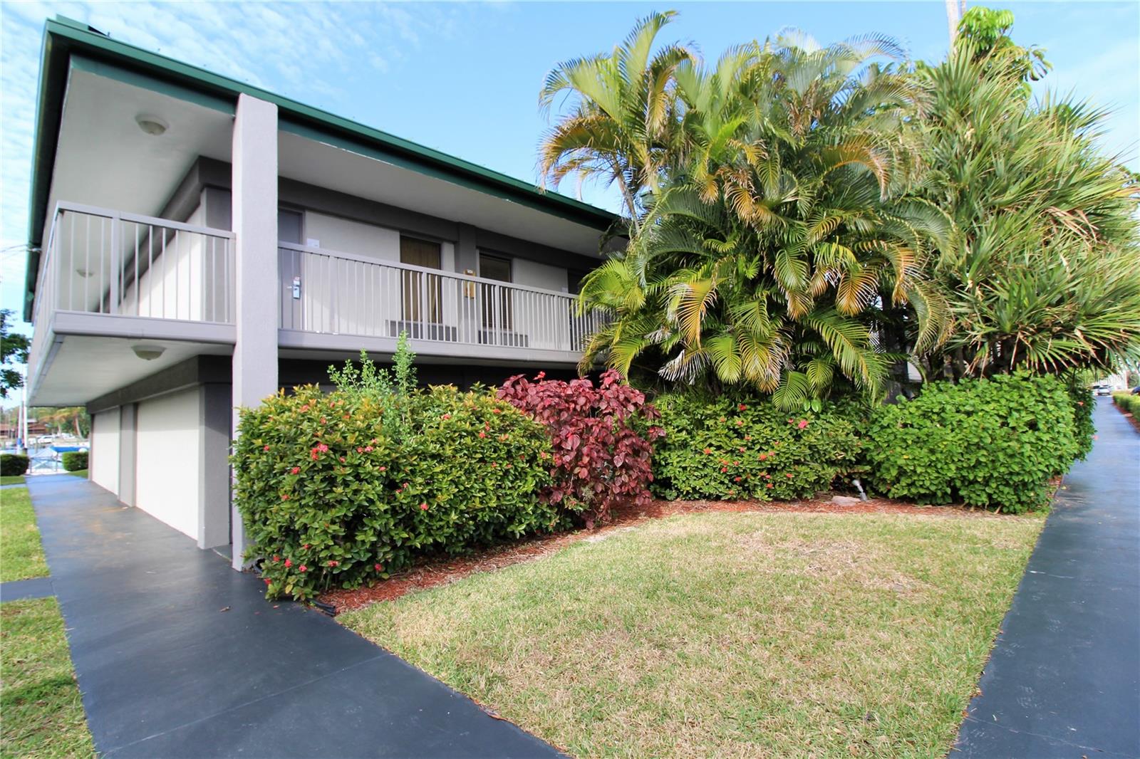 7150 N Tamiami Trail, FL