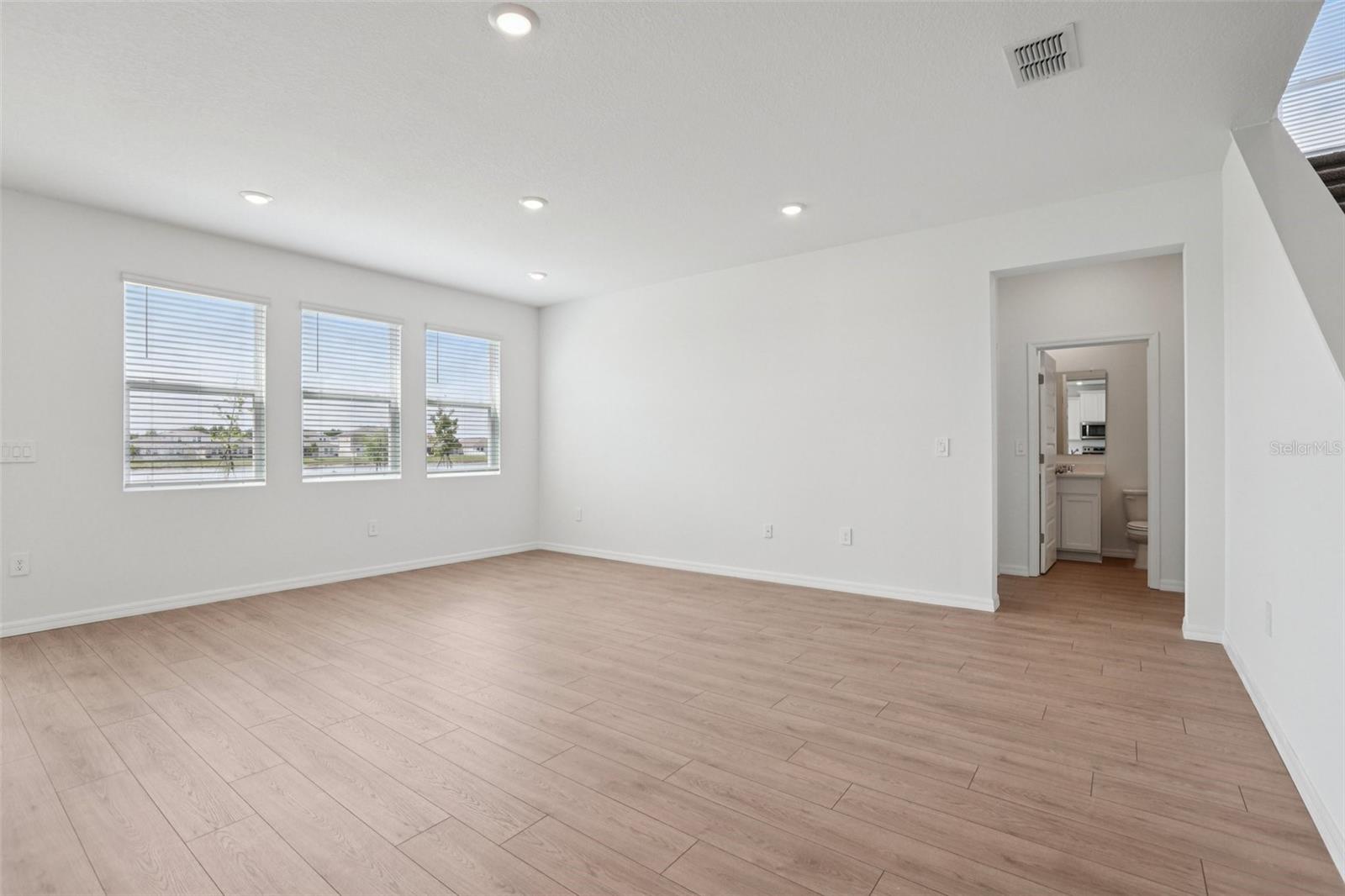 5352 Cloudberry Avenue, FL