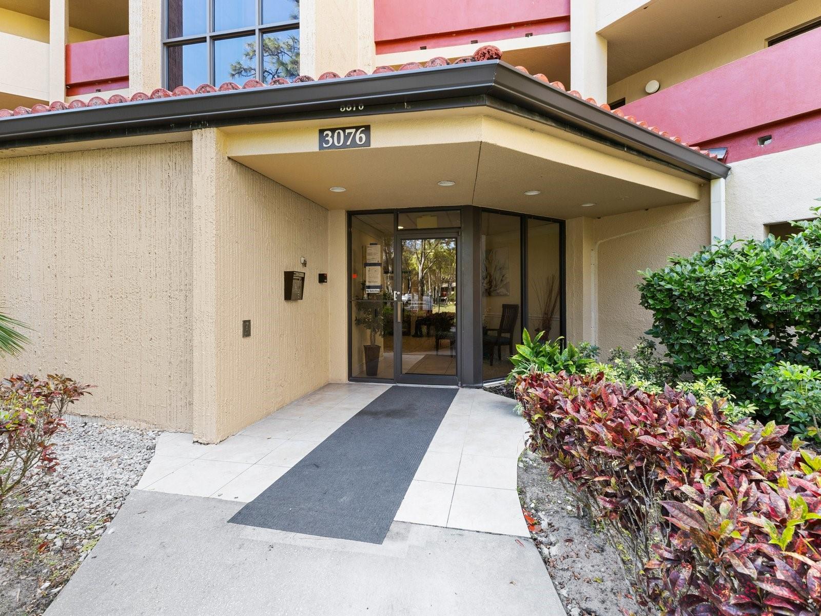 3076 Eastland Boulevard, FL