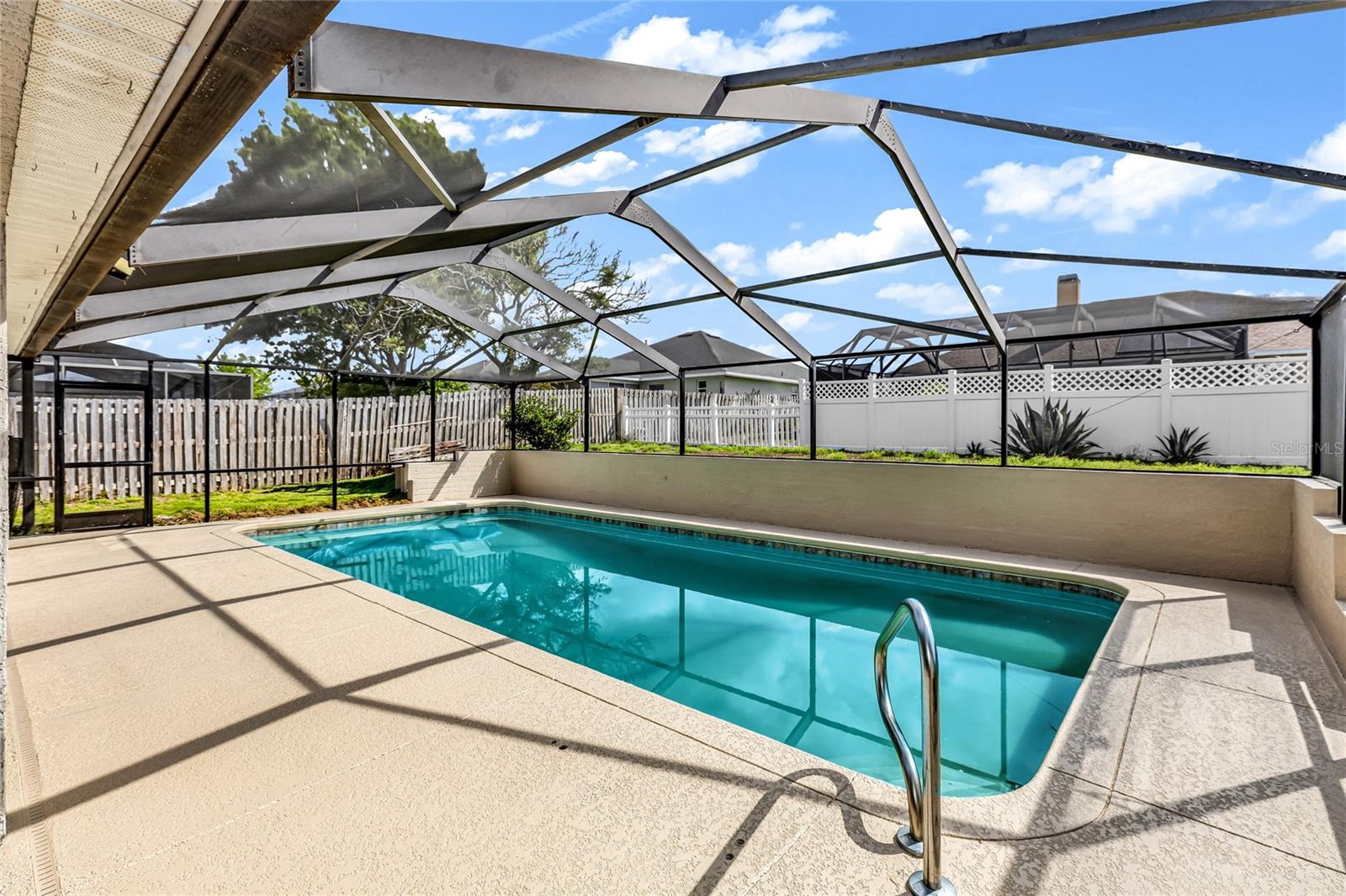 104 Sanderling Drive, FL