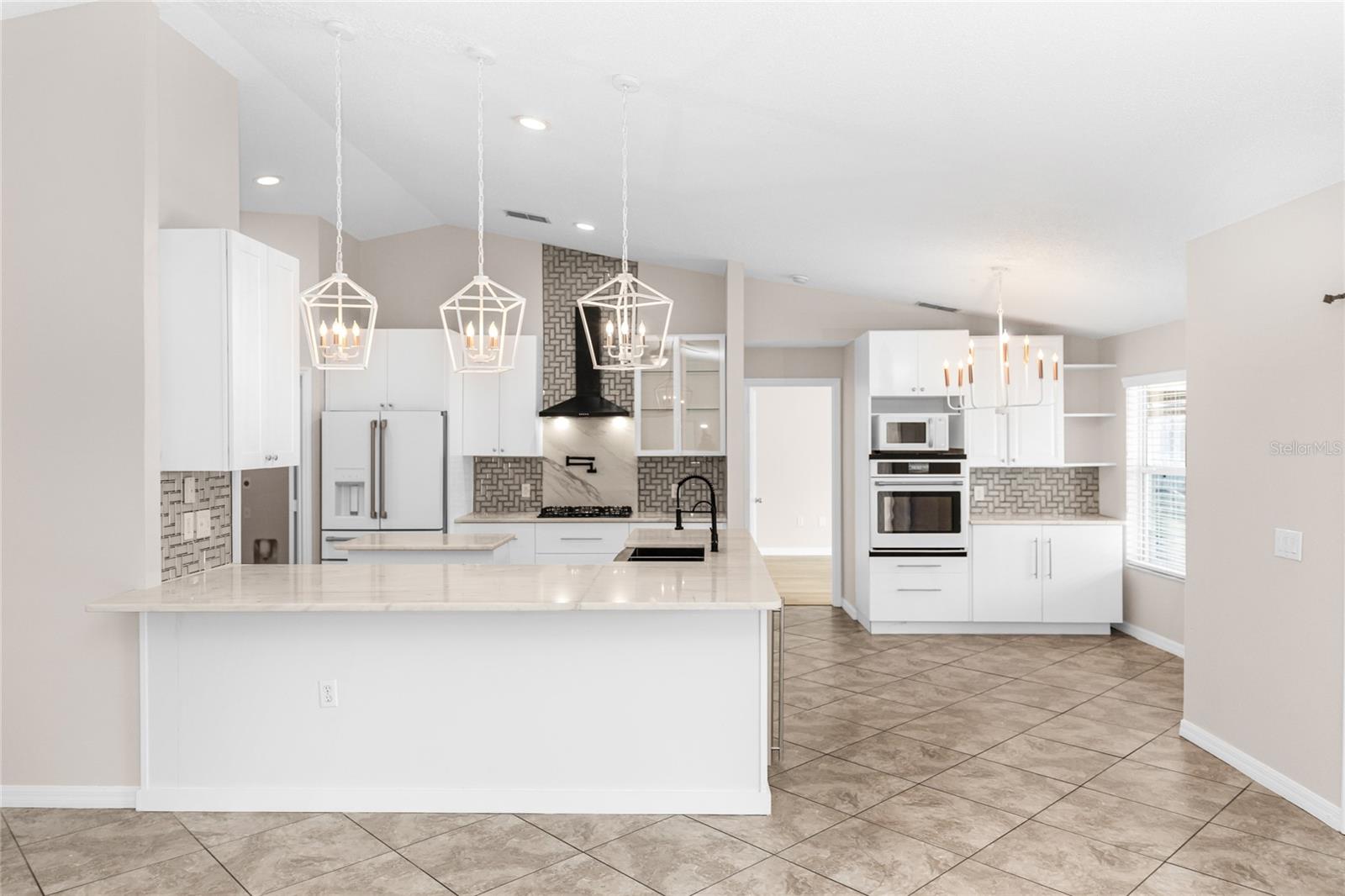 104 Sanderling Drive, FL