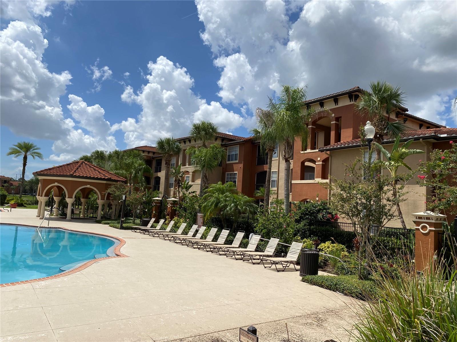 6141 Metrowest Boulevard, FL