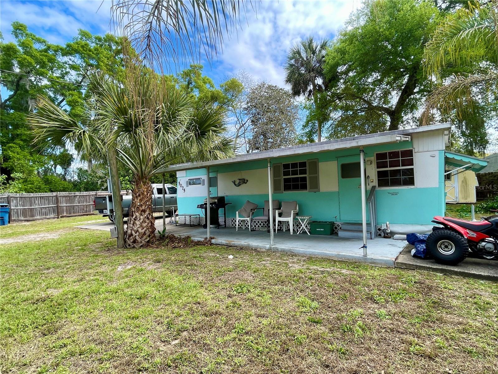 5075 Central Avenue, FL