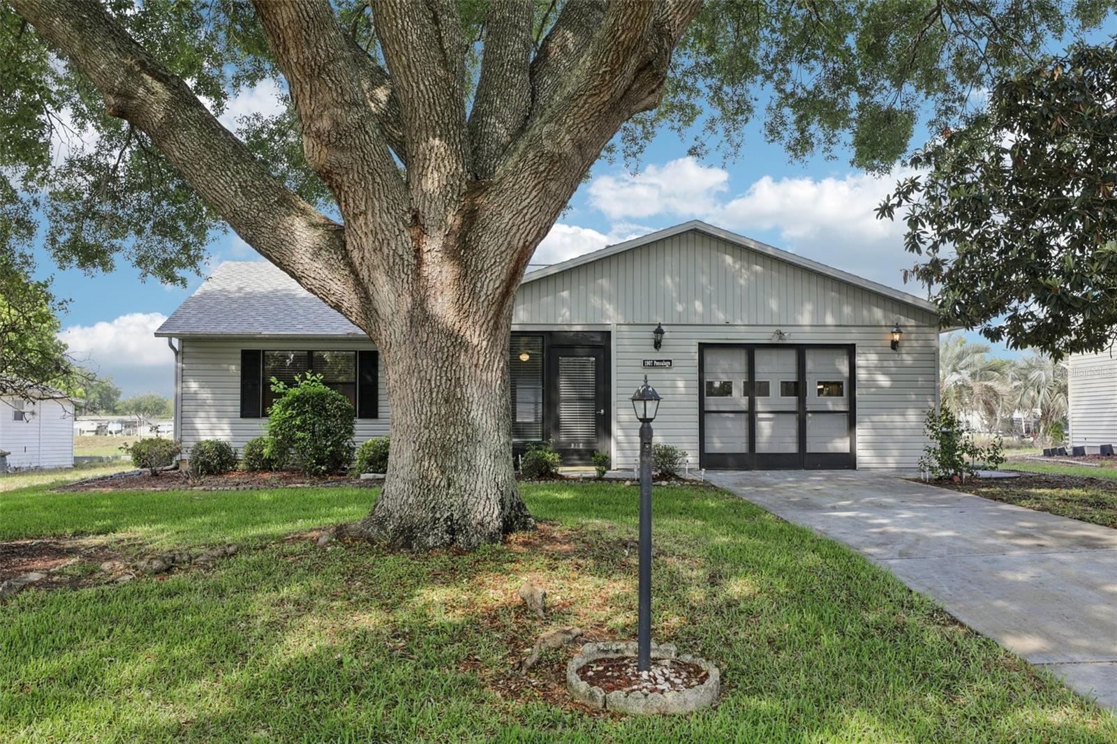 1907 Tweed Court, FL