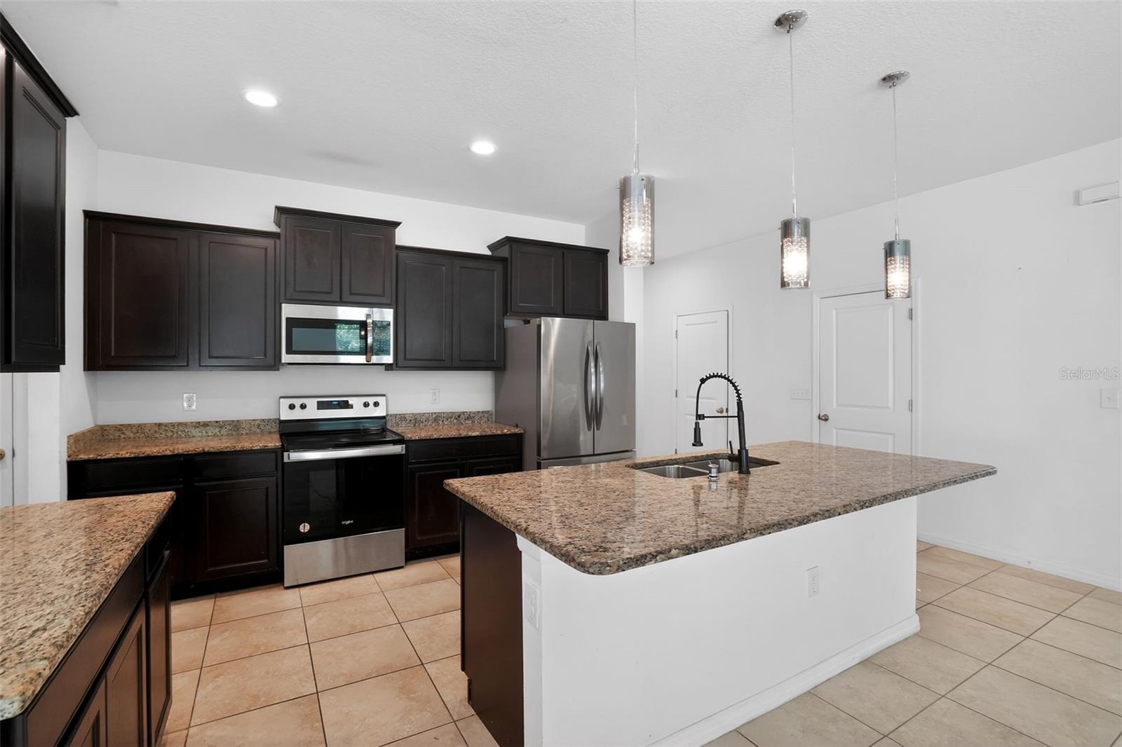 11406 Warren Oaks Place, FL