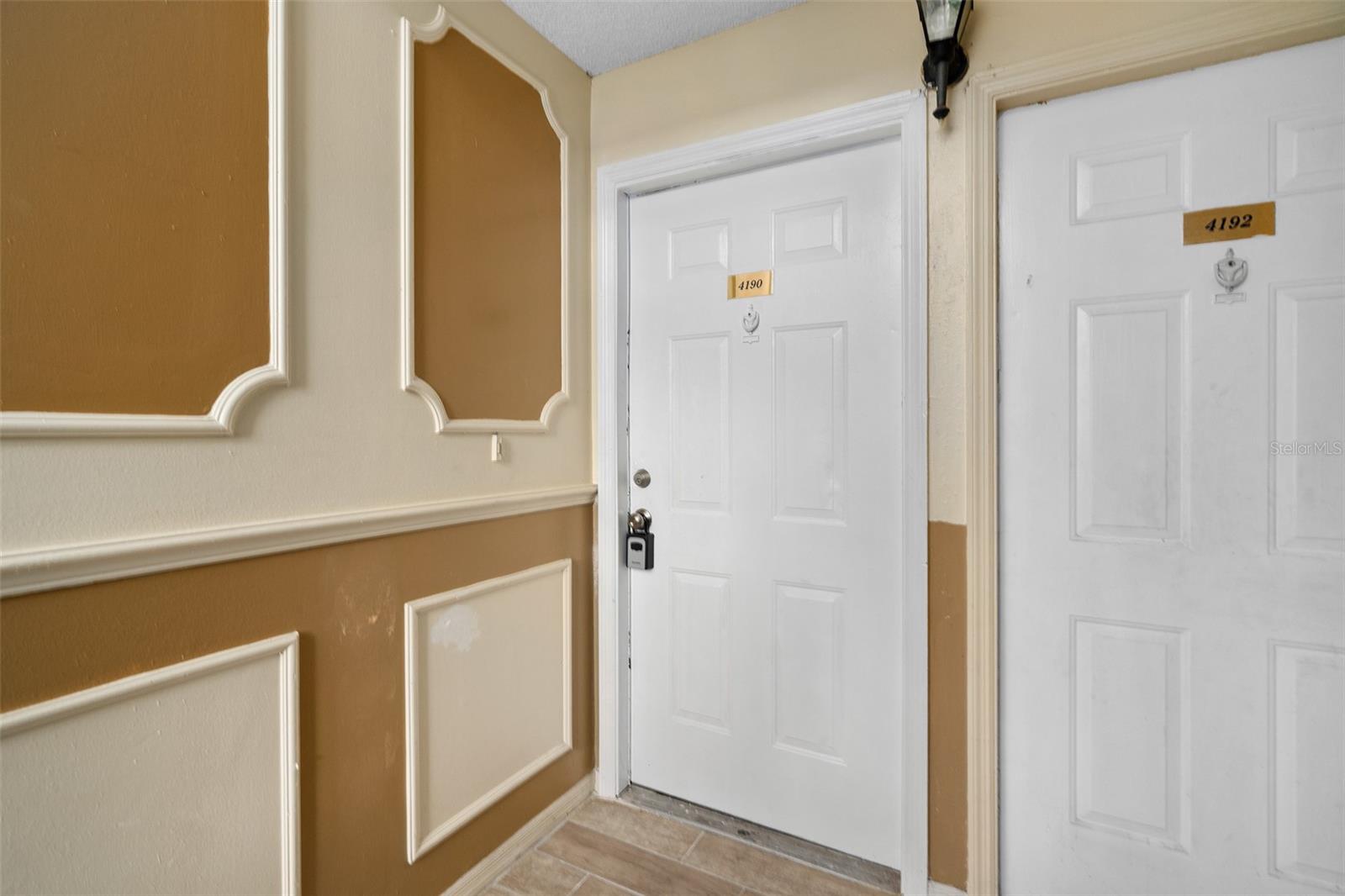 4190 Versailles Drive, FL