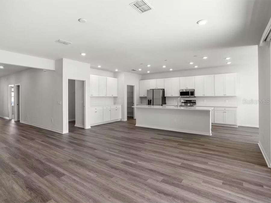 8679 Wildflower Field Lane, FL