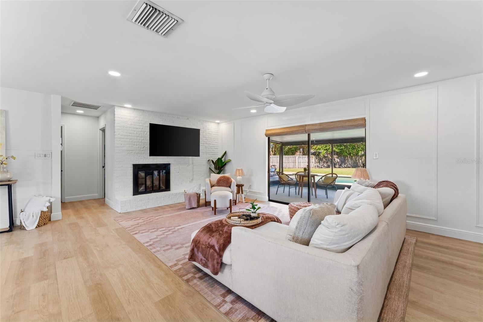 5233 Jennifer Place, FL