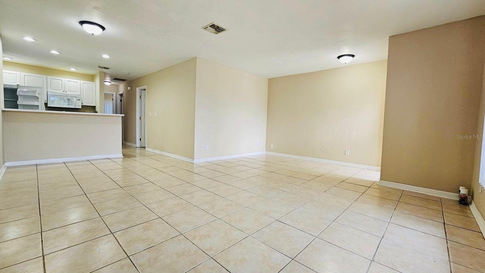 3026 Santa Barbara Boulevard, FL