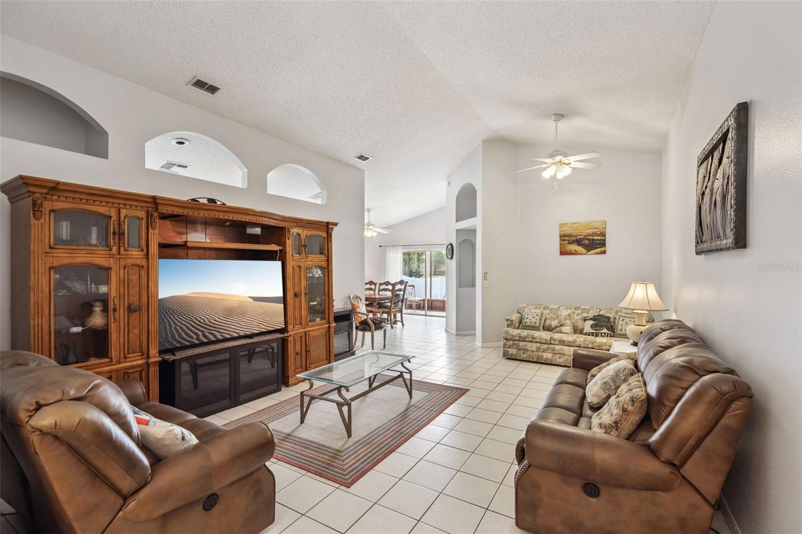 527 Durango Loop Street, FL