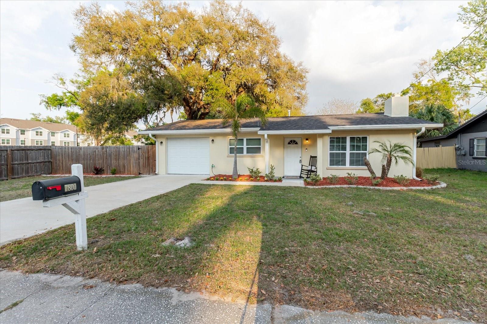 7800 Washington Street, FL