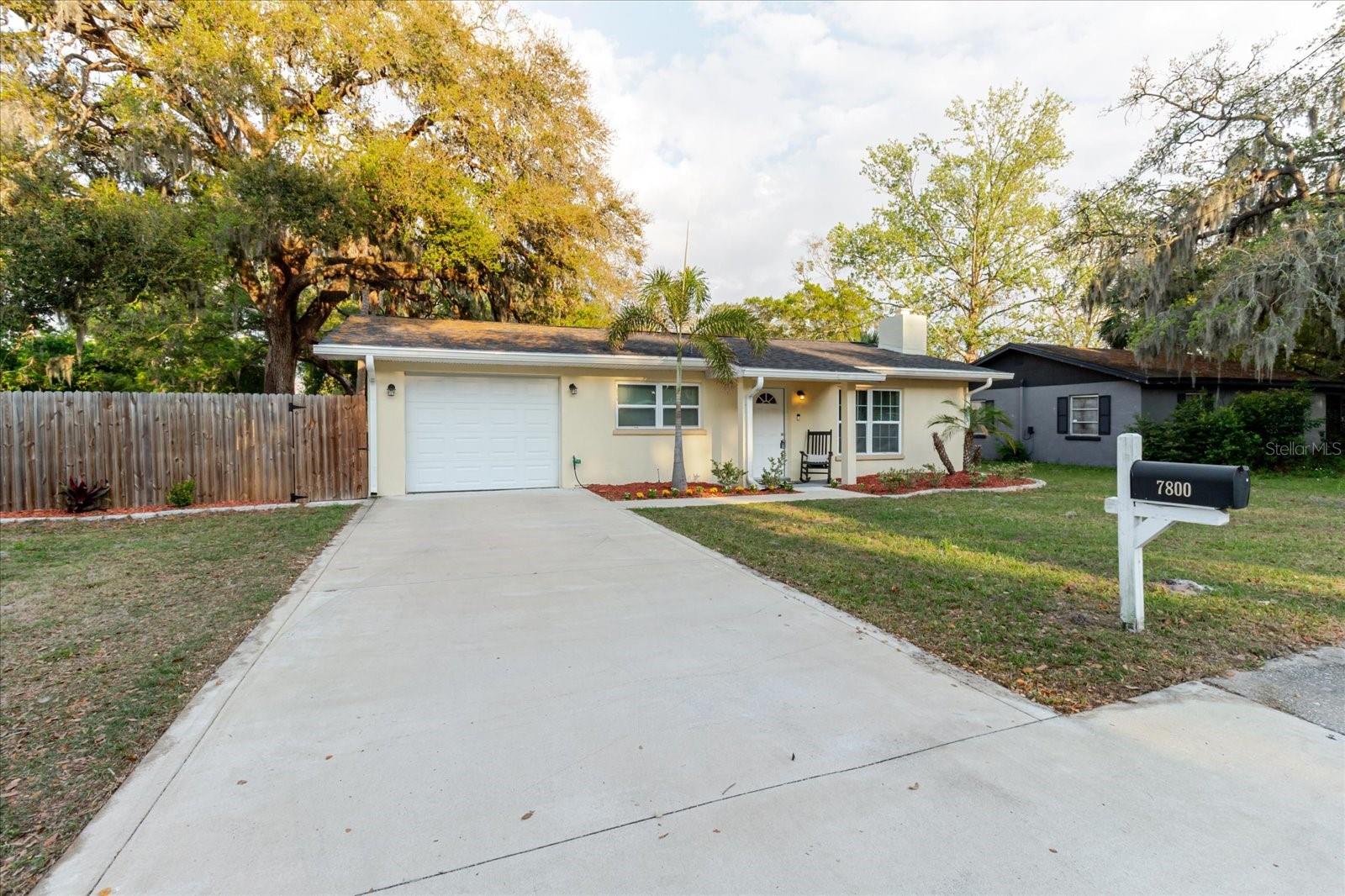 7800 Washington Street, FL