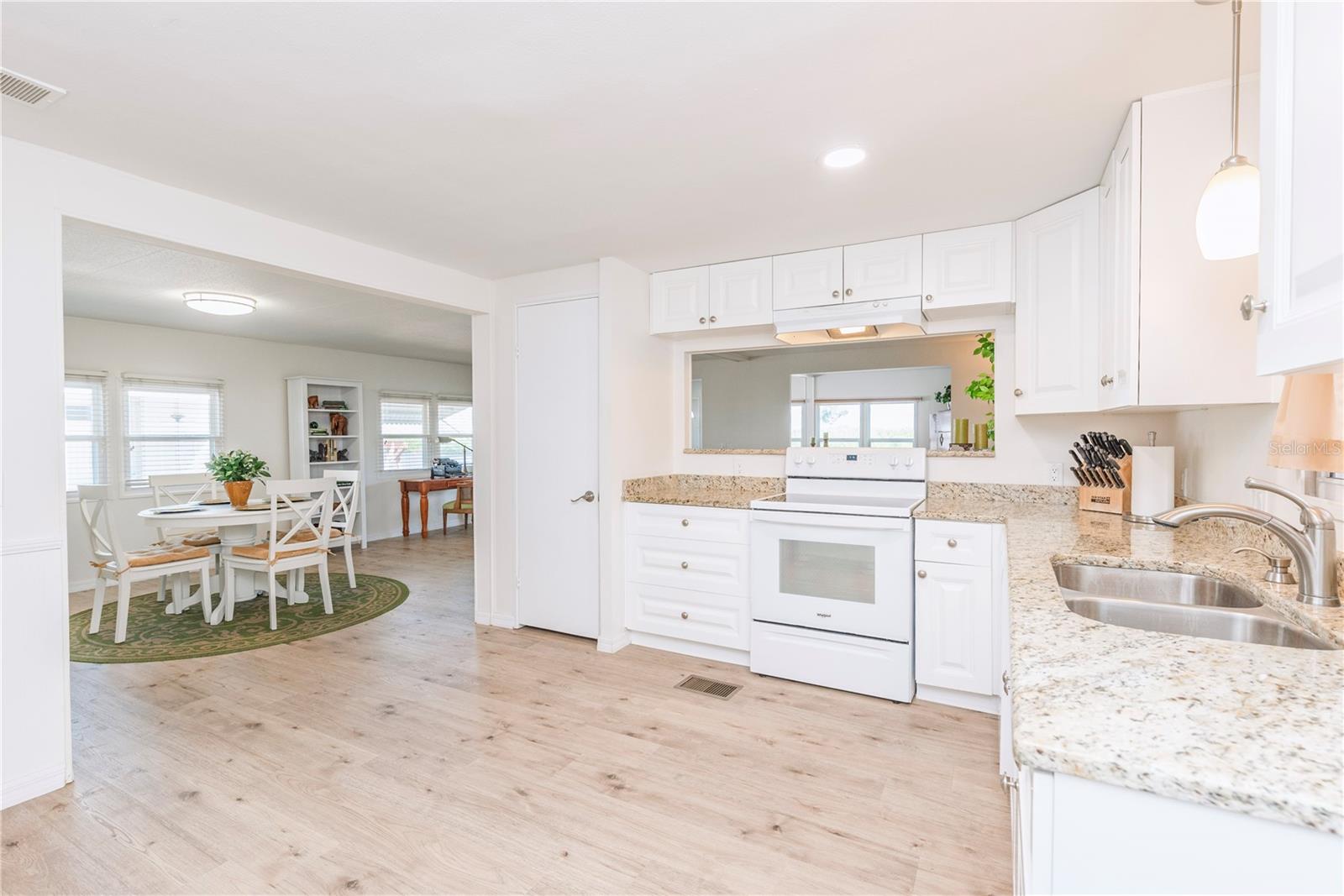 4851 Gandy Boulevard, FL