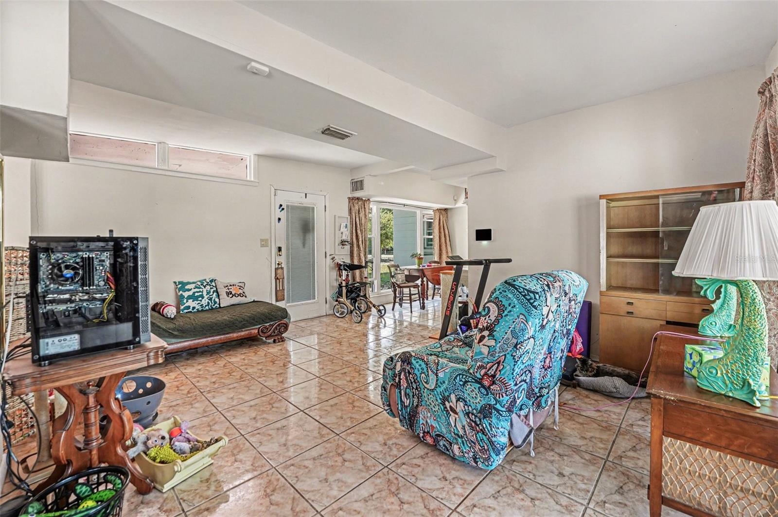 1431 Hester Drive, FL