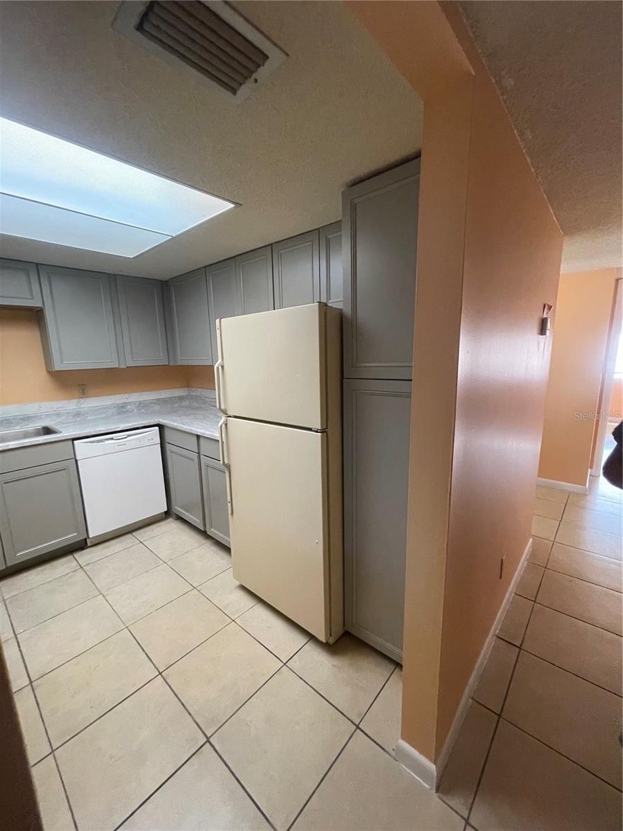 549 Fairways Drive, FL