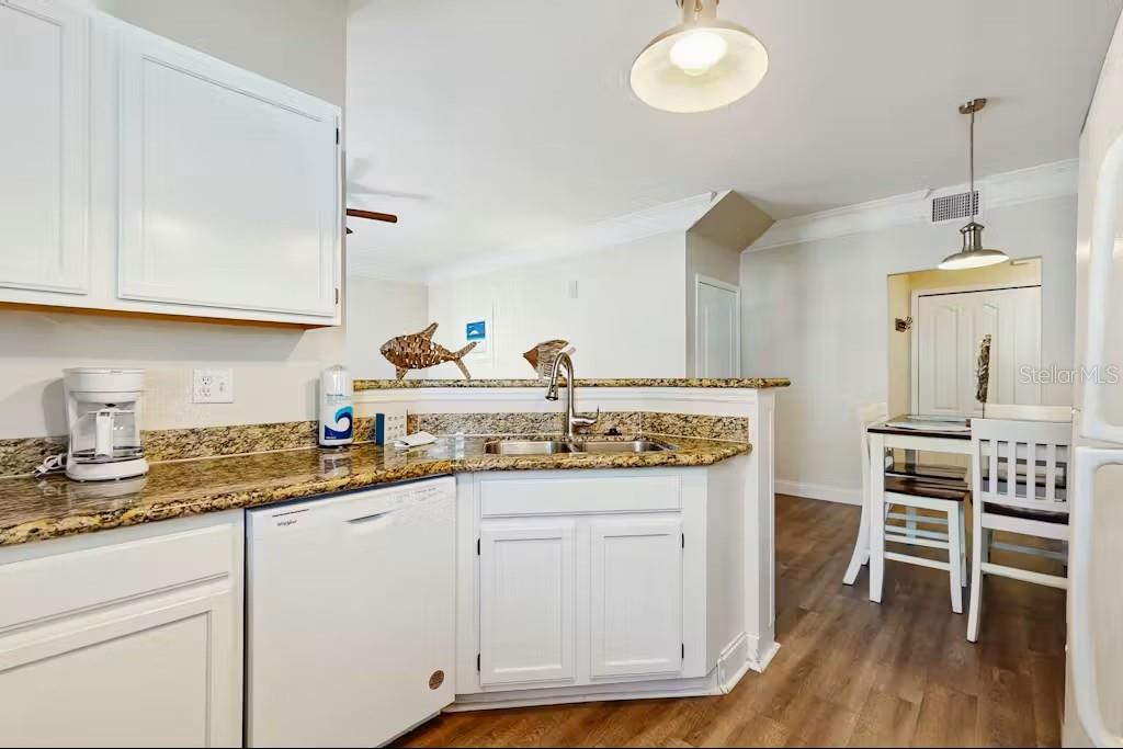 5002 Mangrove Alley, FL