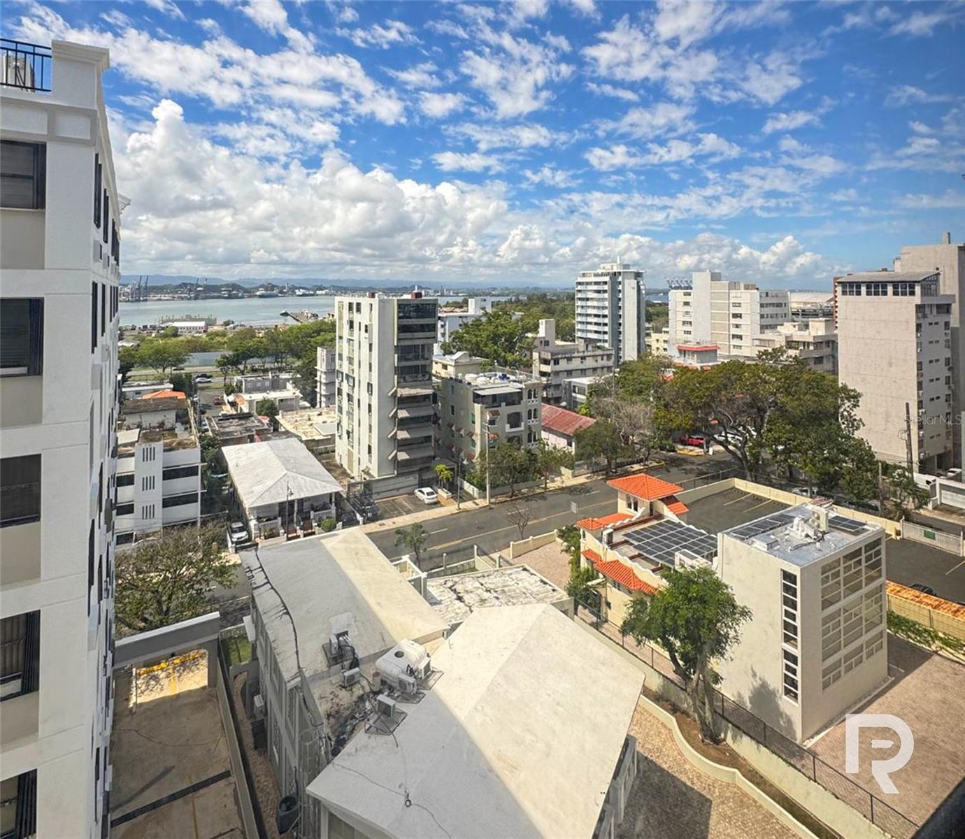 706 Roosevelt Av. Ph-9, PR