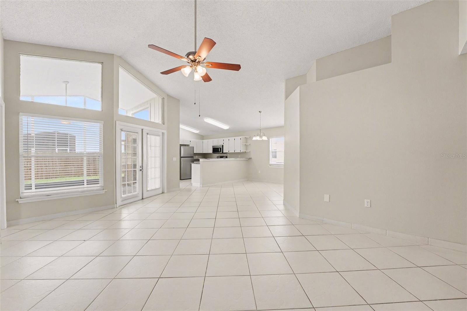 204 Kingshill Court, FL