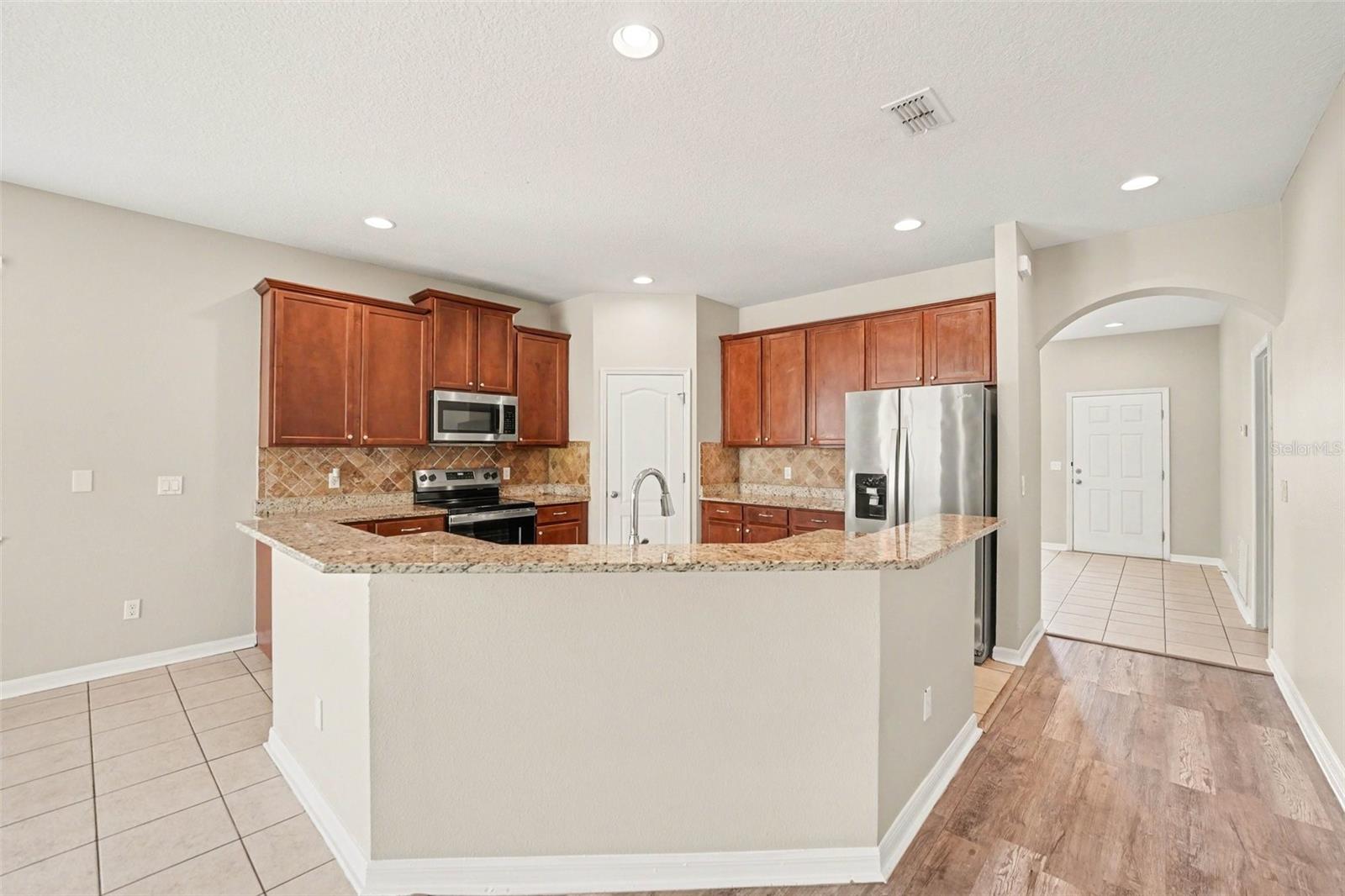 2727 Eagle Cliff Drive, FL