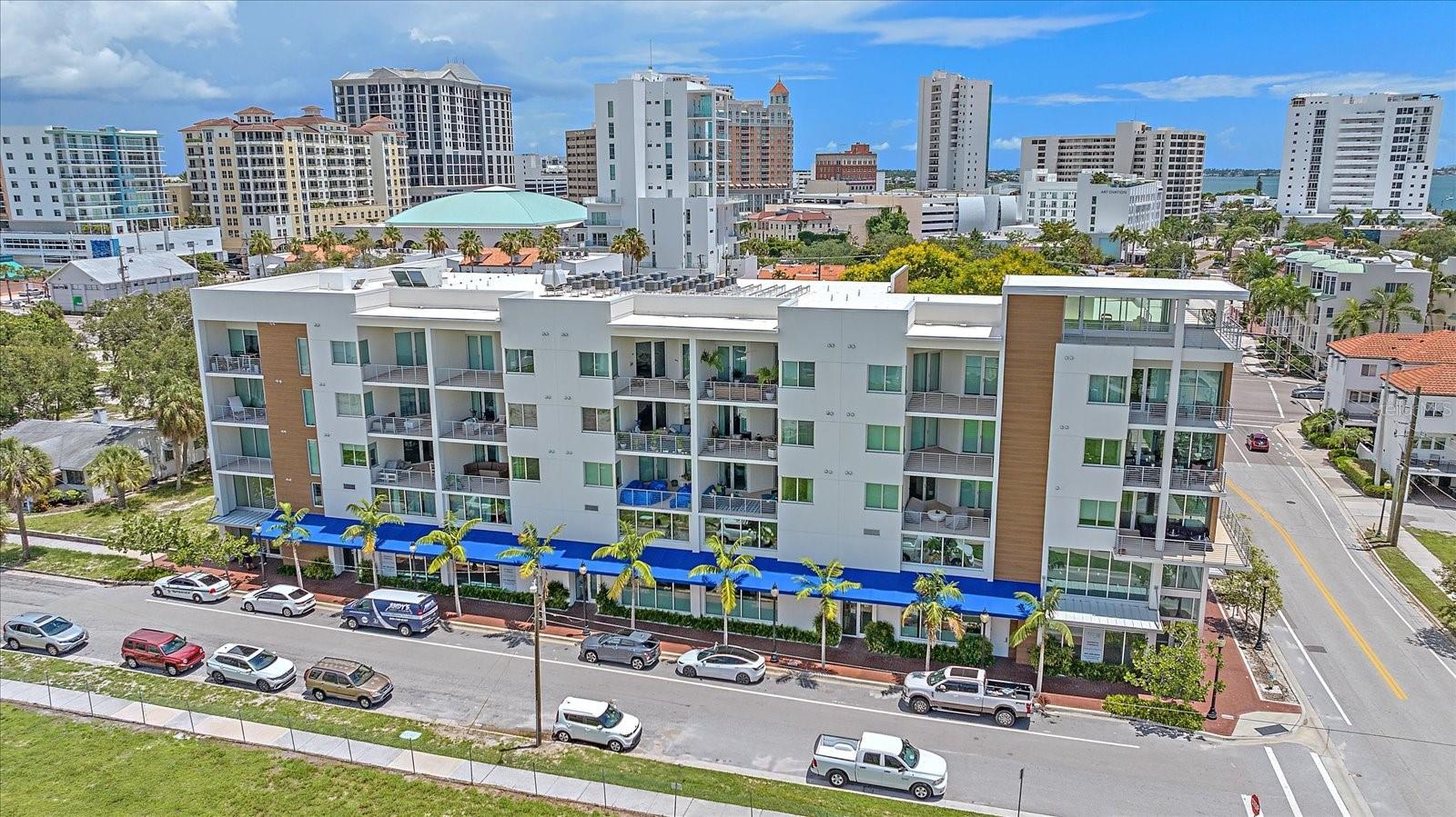 332 Cocoanut Avenue, FL