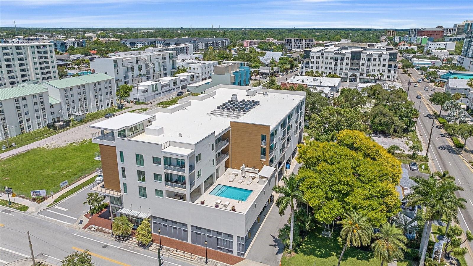 332 Cocoanut Avenue, FL