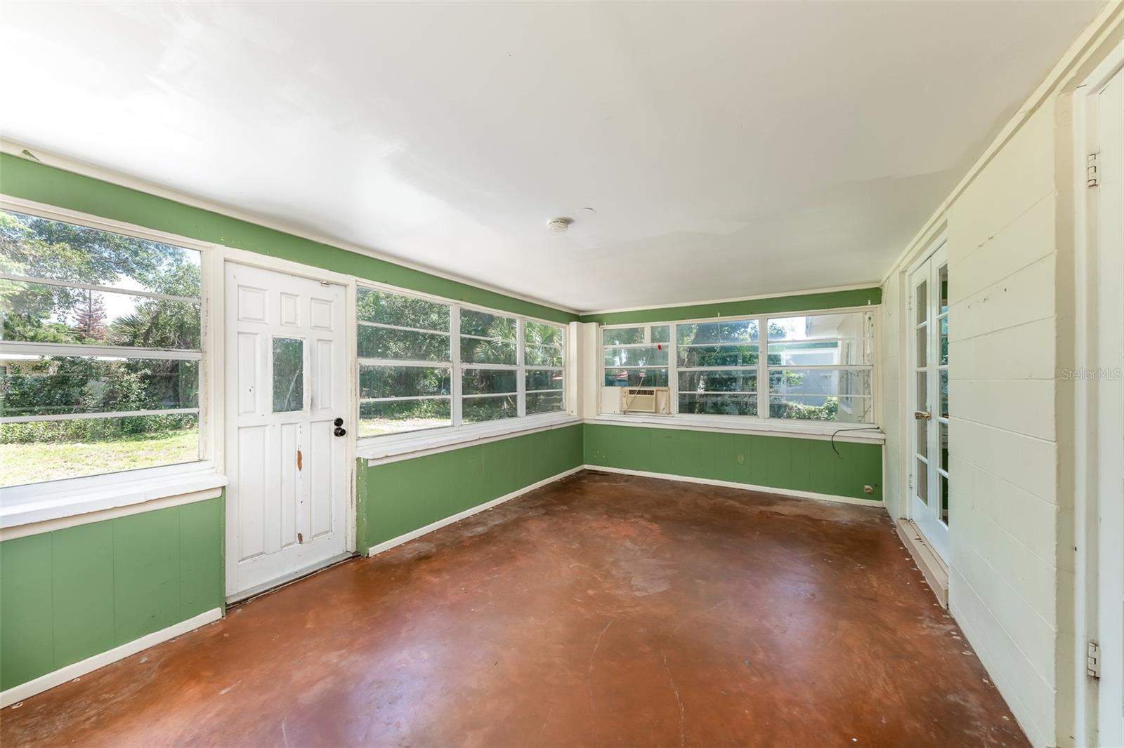 519 Vern Drive, FL
