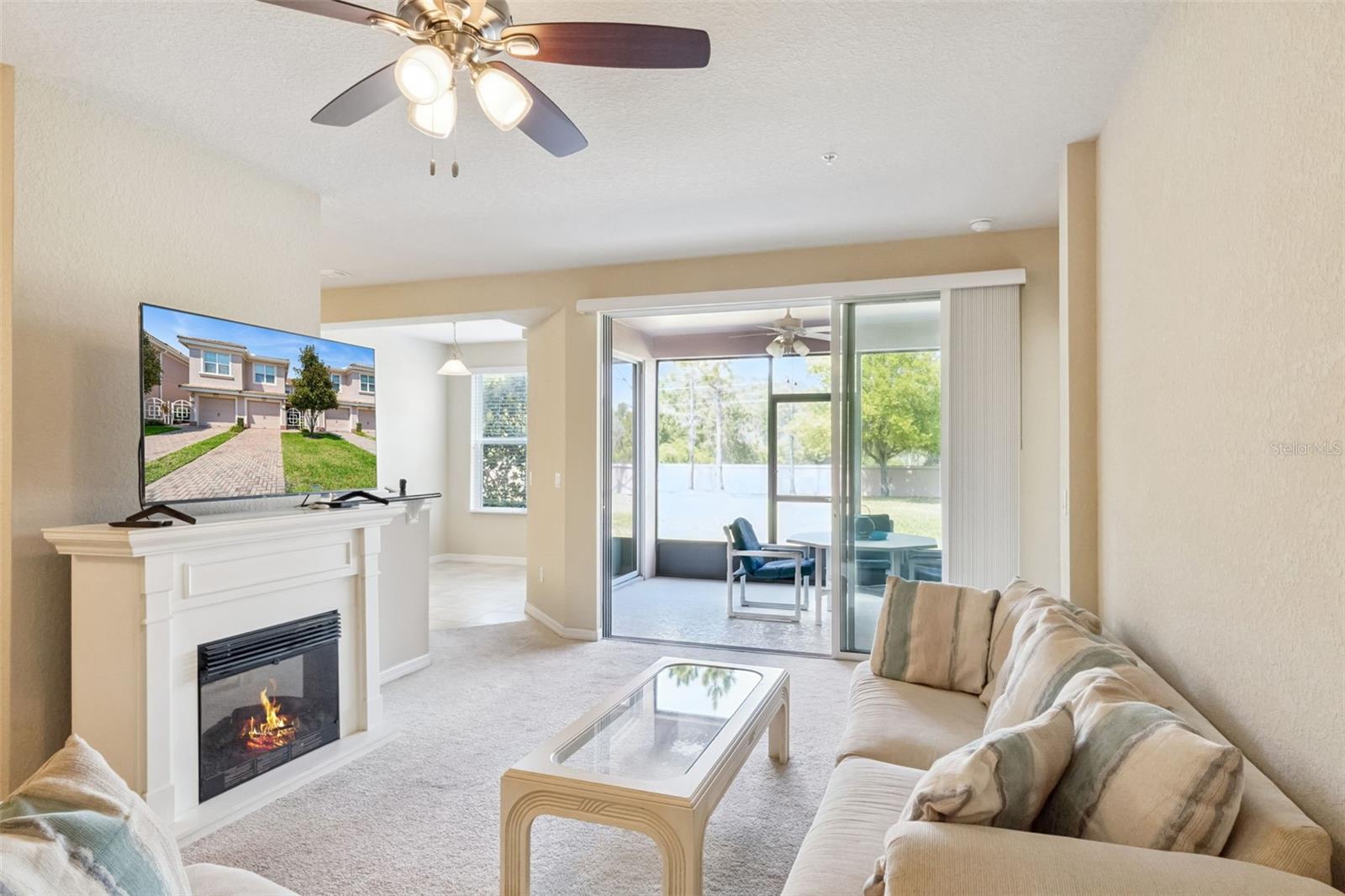 8349 Bella Tierra Court, FL