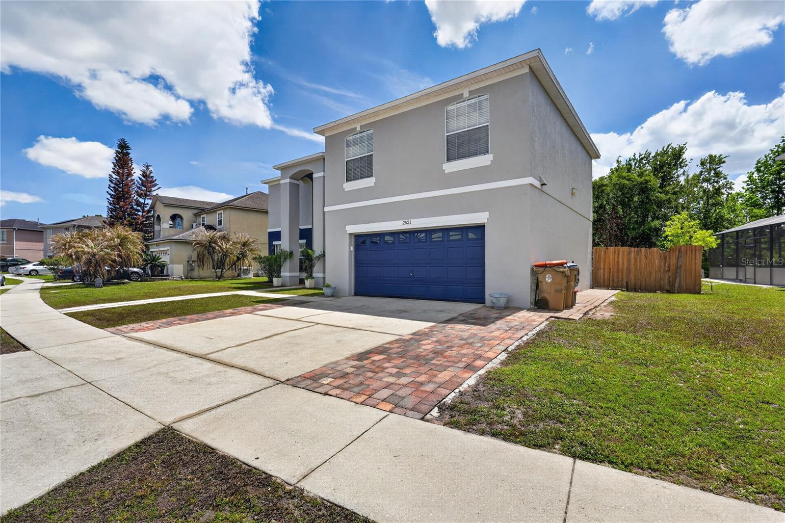 2521 Jasmine Trace Drive, FL
