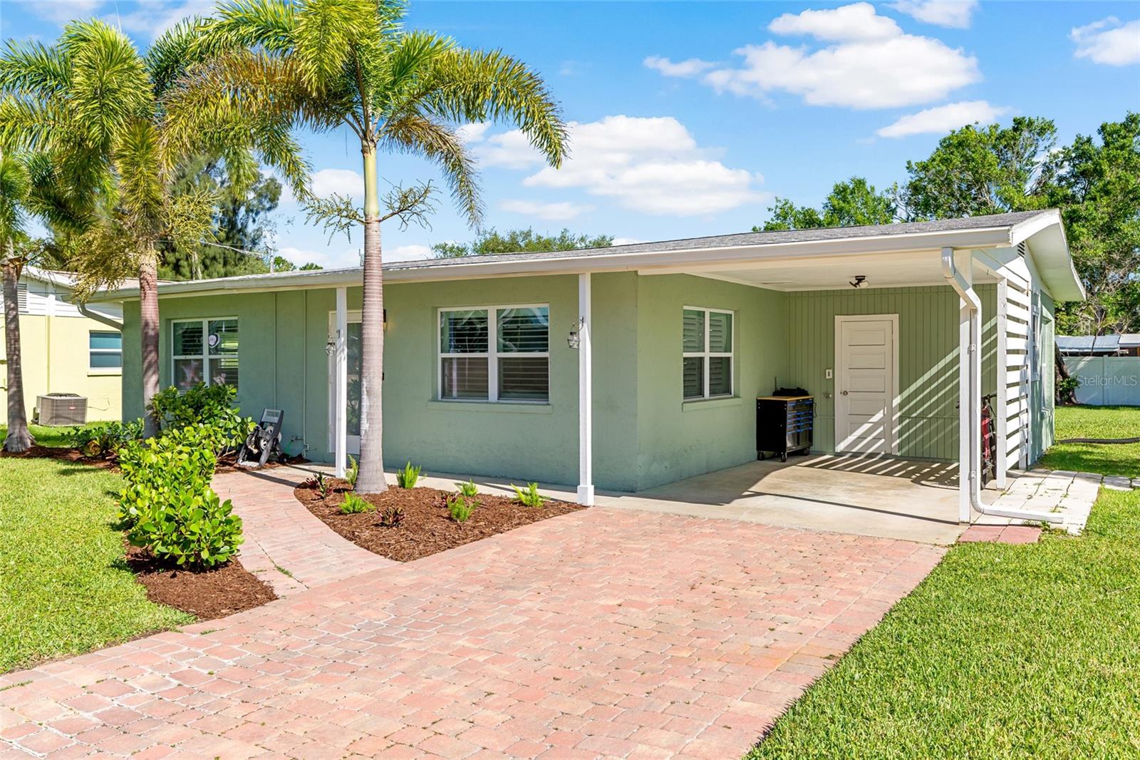 1816 7th Street, FL
