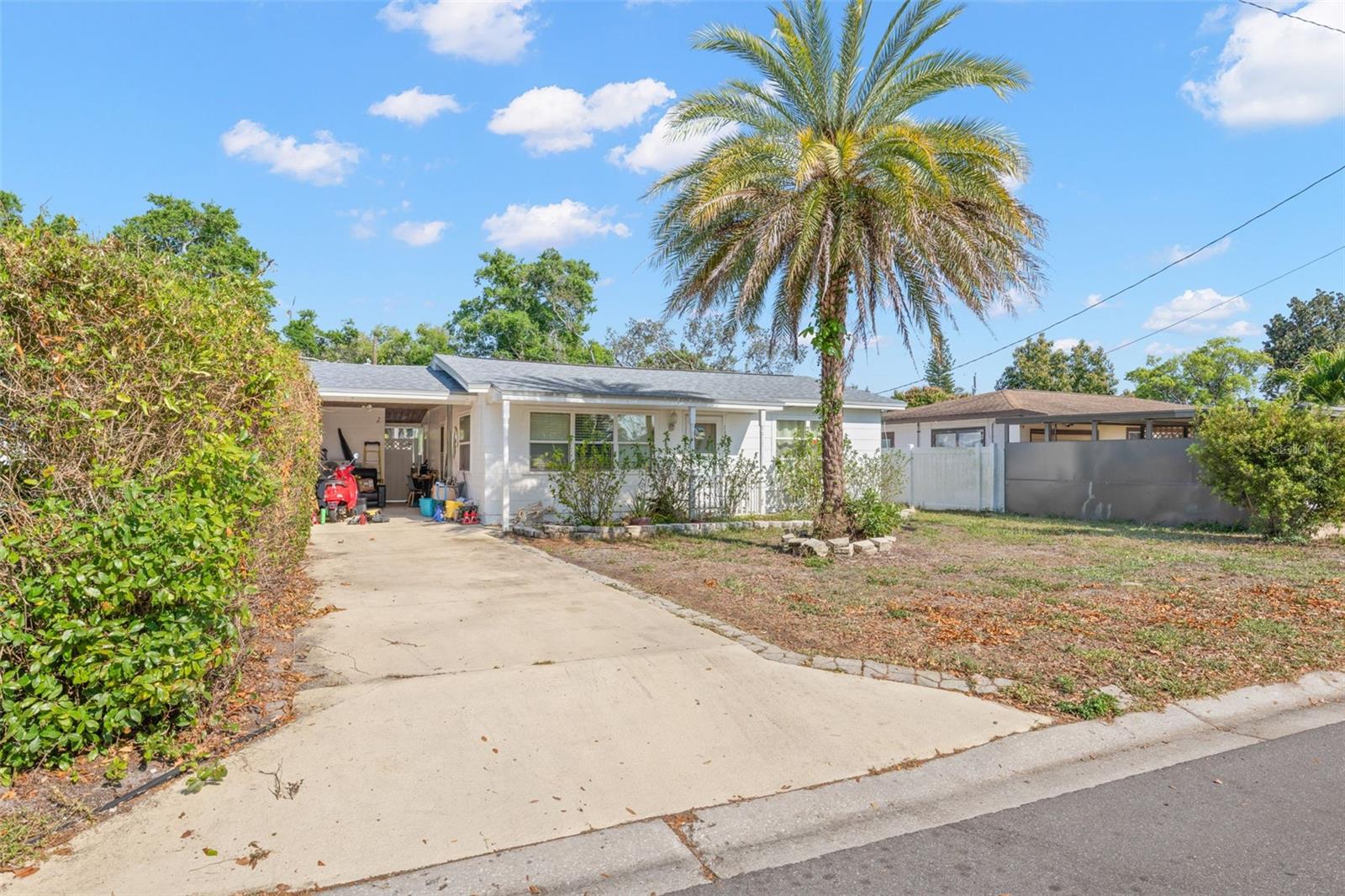 1349 Young Avenue, FL