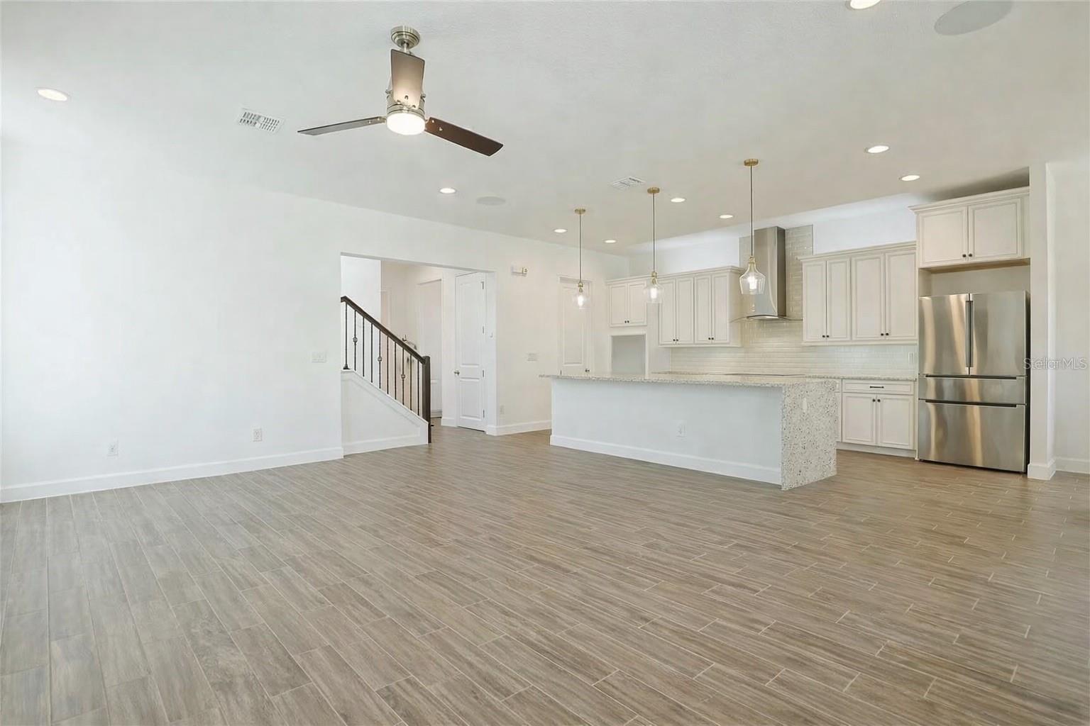 7038 Arnoldson Street, FL