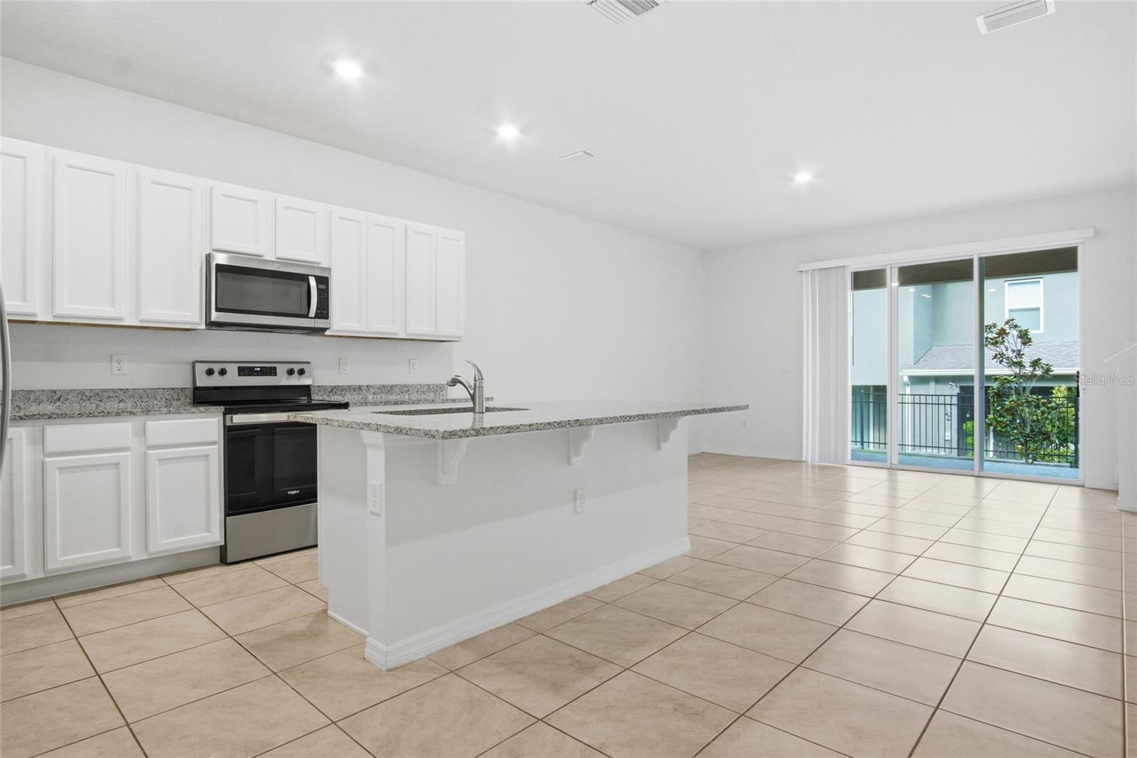 1535 Lumber Avenue, FL