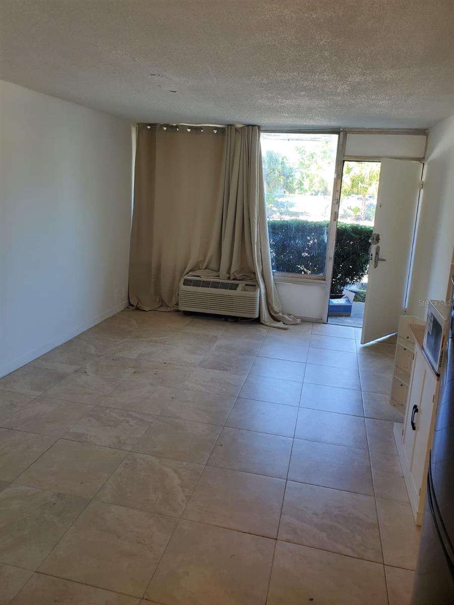 7900 Orange Blossom Trail, FL