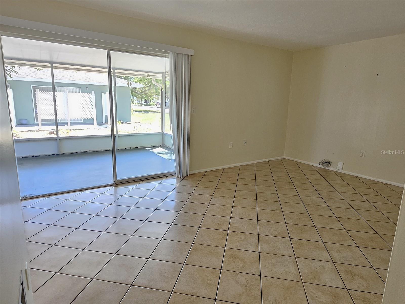 105 Base Avenue, FL