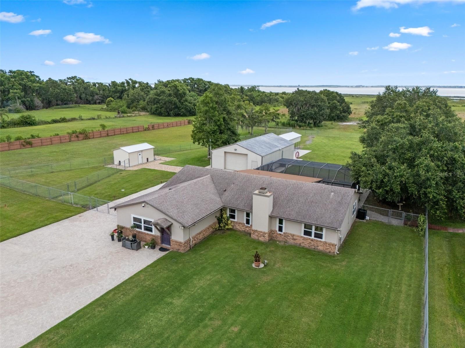 2921 Lake Tohopekaliga Boulevard, FL
