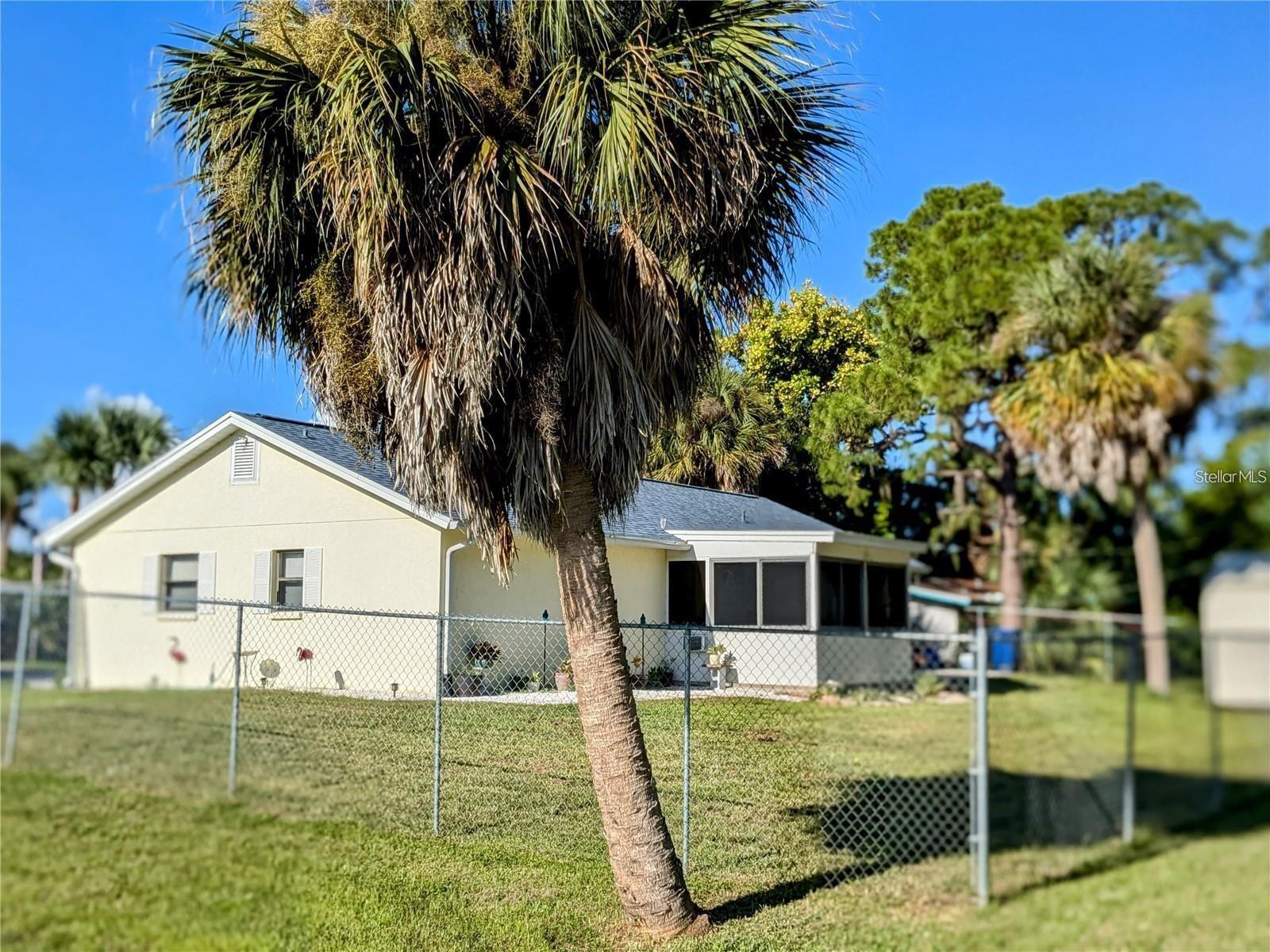 820 Coconut Road, FL