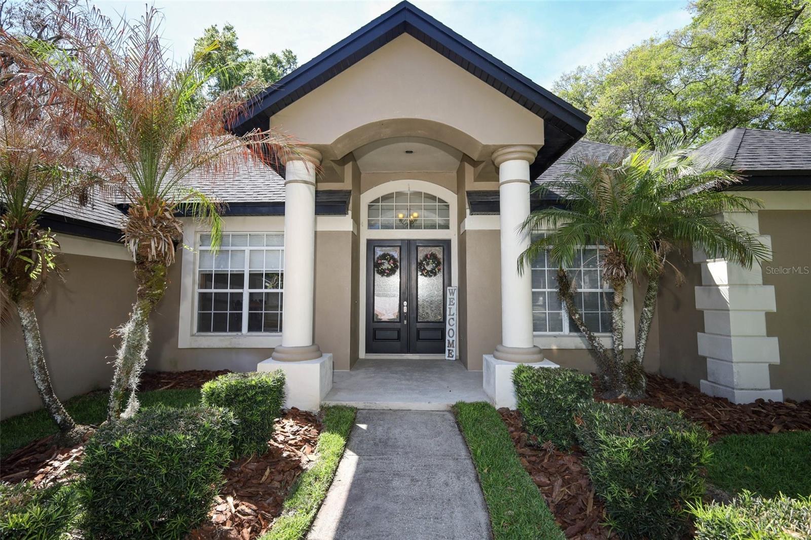 206 Winding Oaks Lane, FL