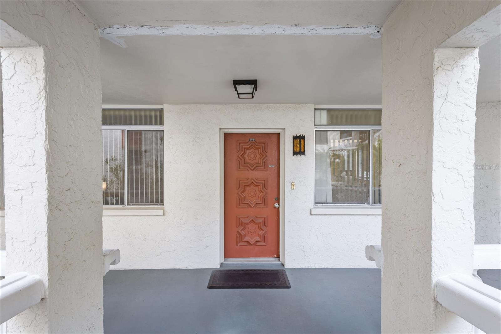 1009 Pearce Drive, FL